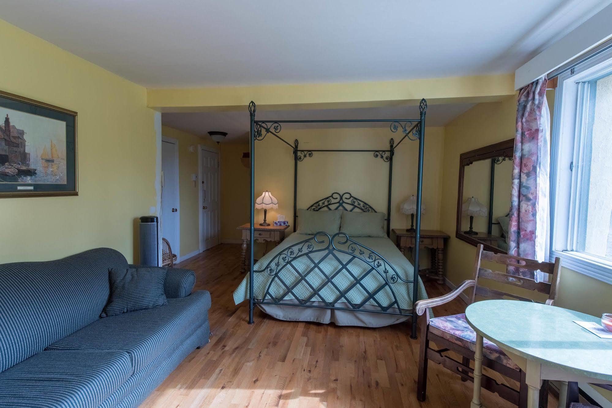 Auberge Villa Bellerive Nominingue Exteriör bild